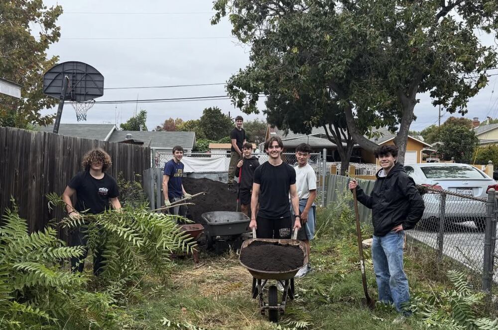 Belle Haven Garden Day crew